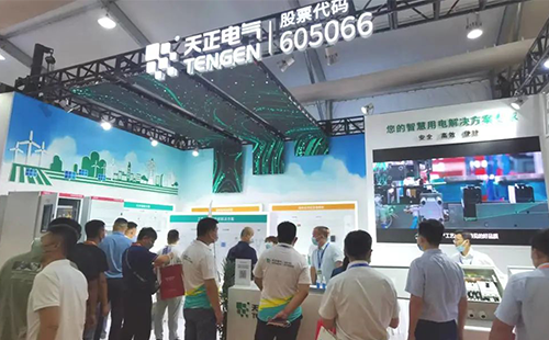 展会直击 | AG官方登录入口亮相济南光伏展，助力行业绿色低碳发展